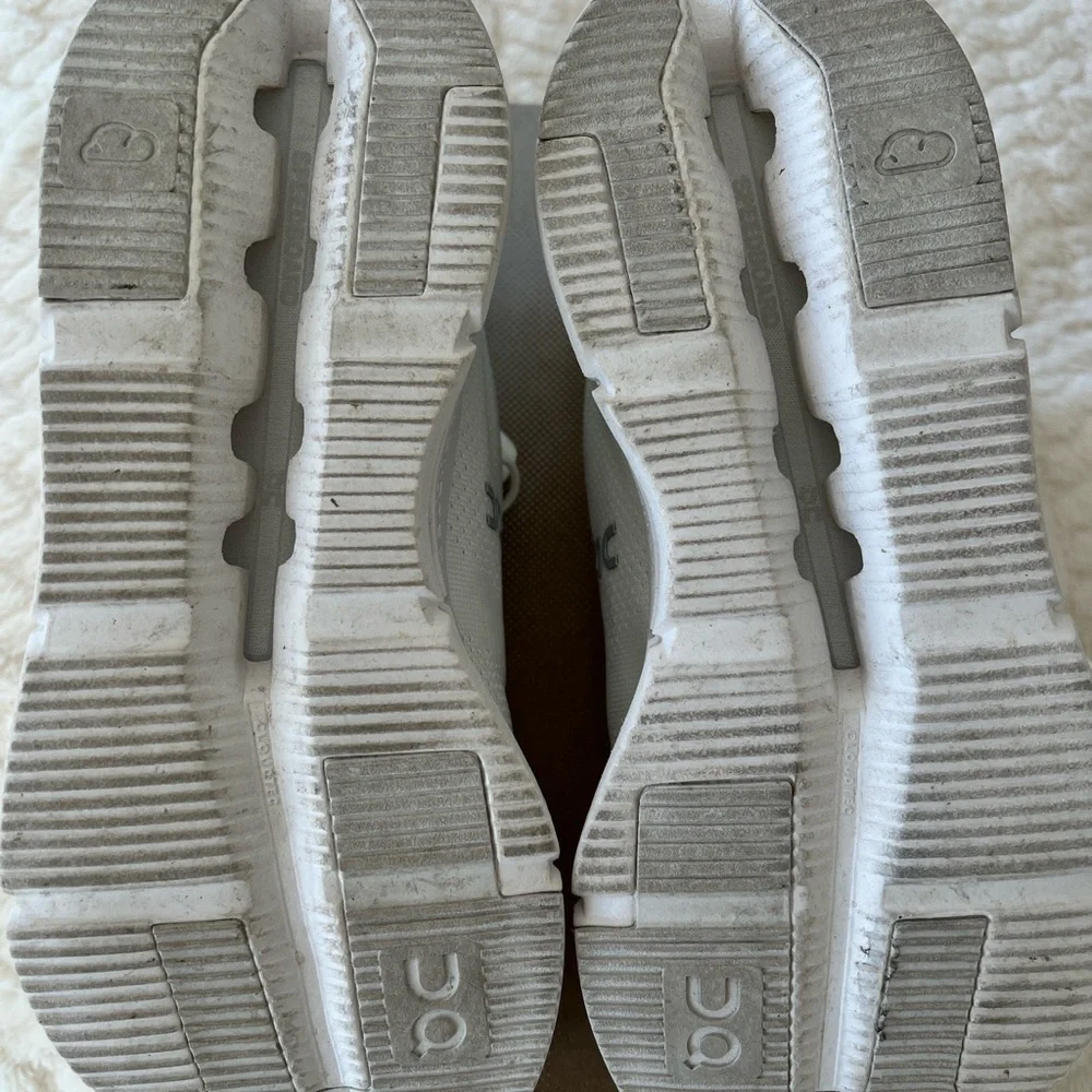On Women’s Running Cloudnova 2 Sneakers in Undyed White, Size 9.5 - Picture 8 of 13